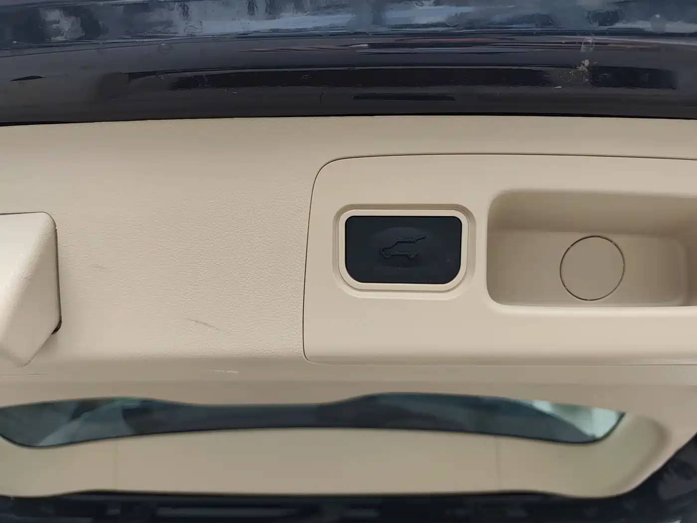 Buick GL8 2023 ES Landmaster Luxury фото 11