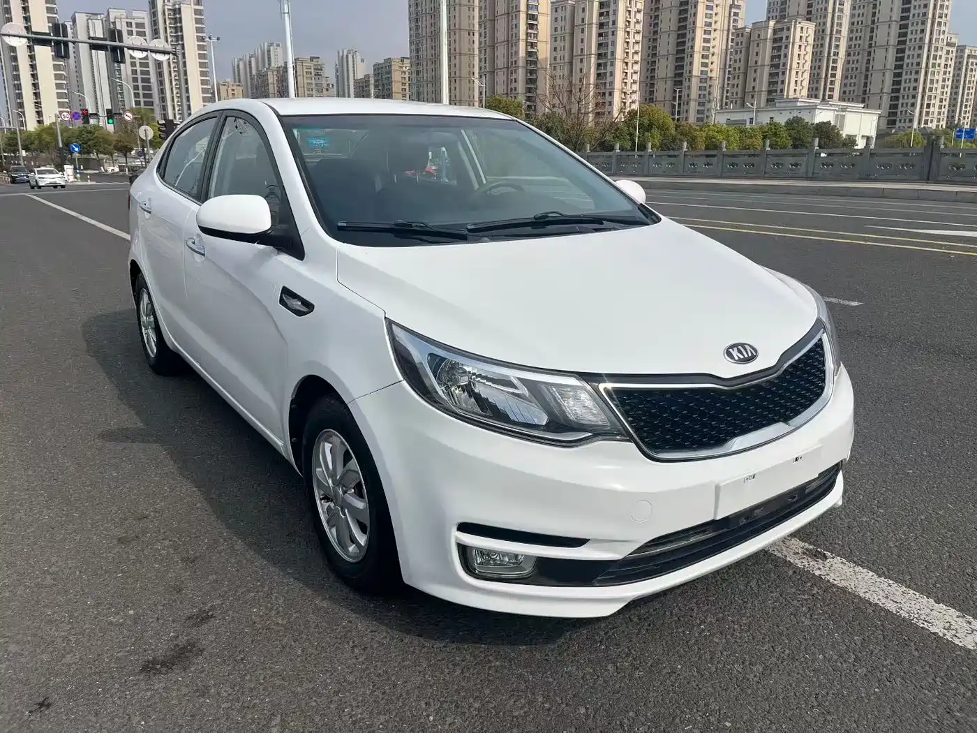 Kia K2 2015 Sedan 1.4L AT GLS фото 3