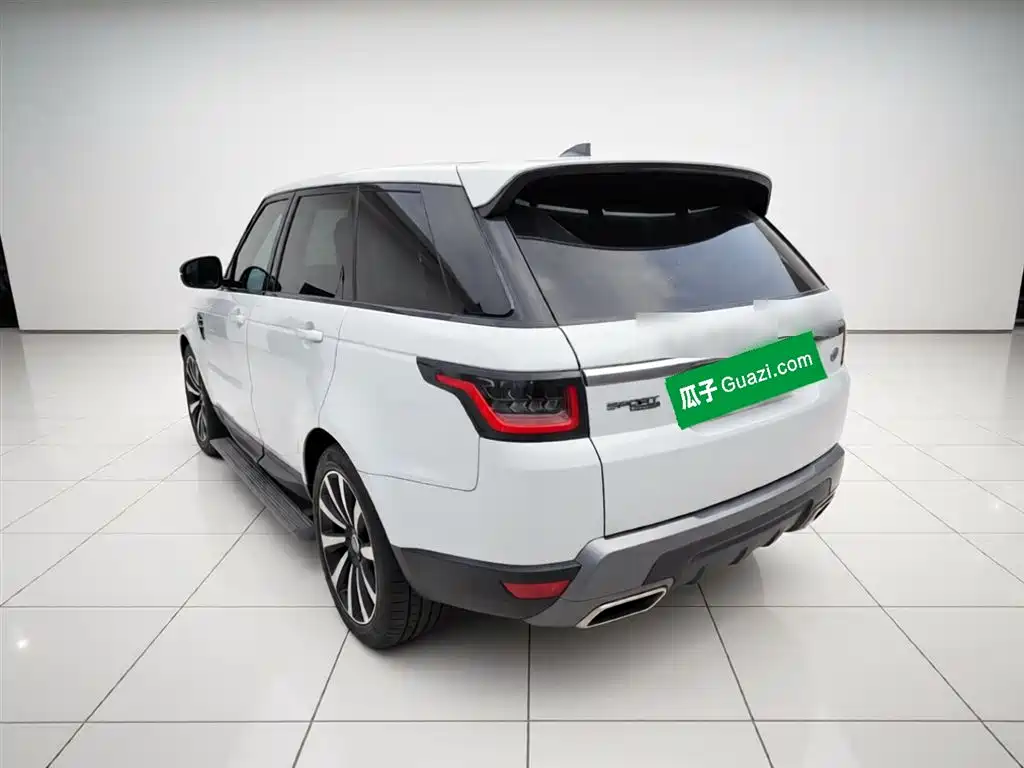 Land Rover Range Rover Sport PHEV 2019 P400e HSE фото 5