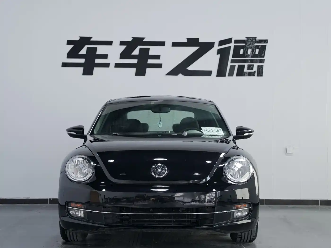 Volkswagen Beetle 2014 1.4TSI Fashion Edition фото 3