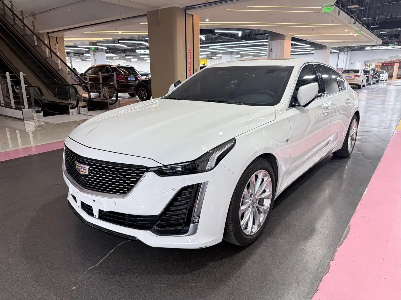 CADILLAC CT5