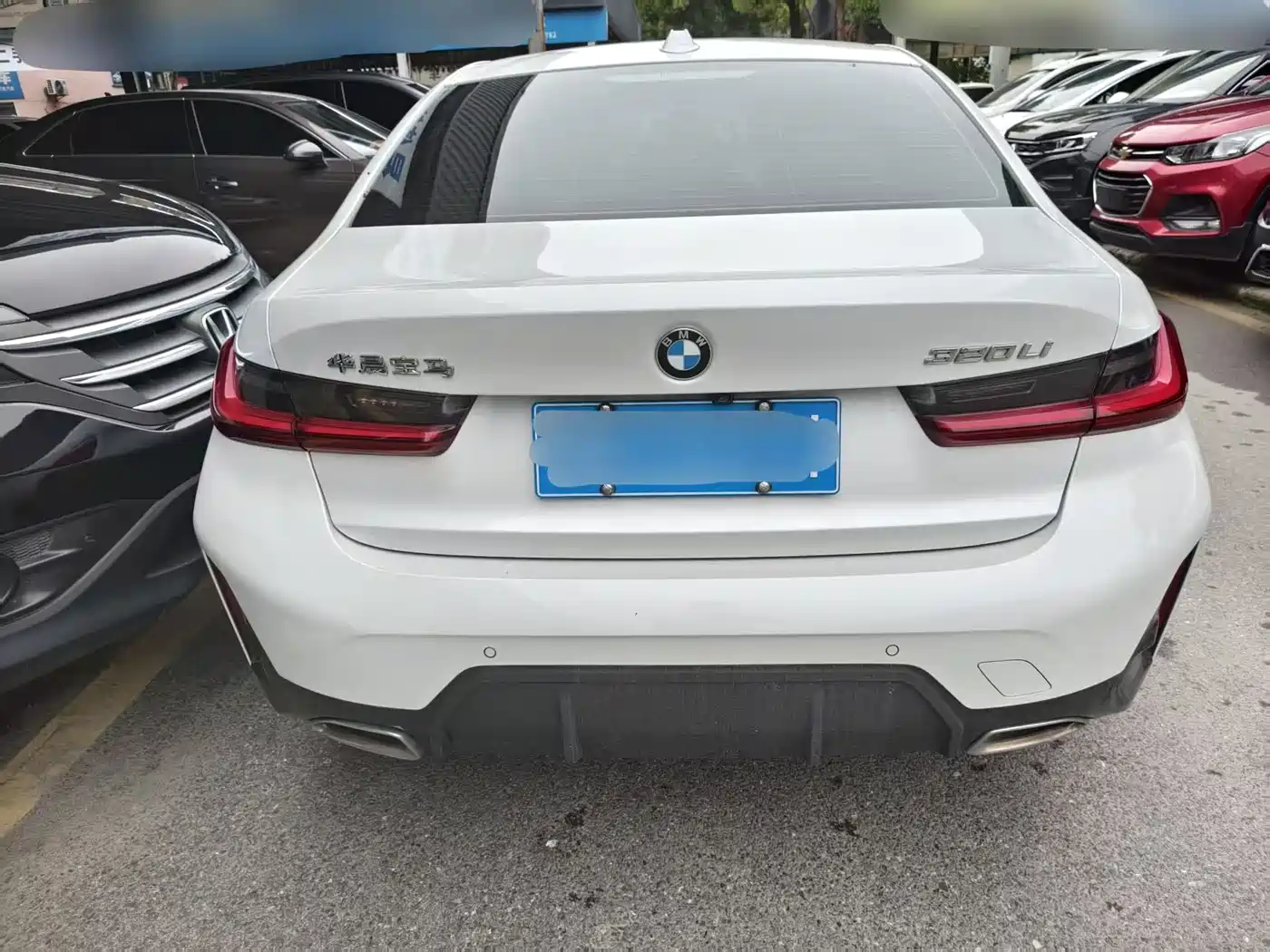 BMW 3 Series 2023 320Li M Sport Package фото 14