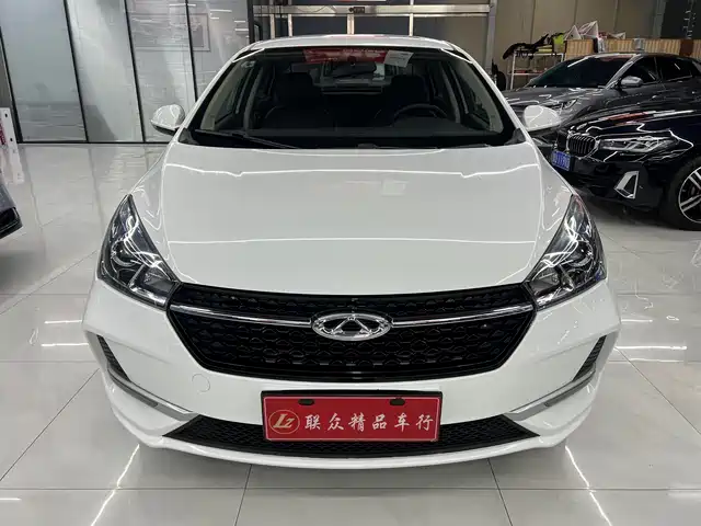 chery arrizo-5
