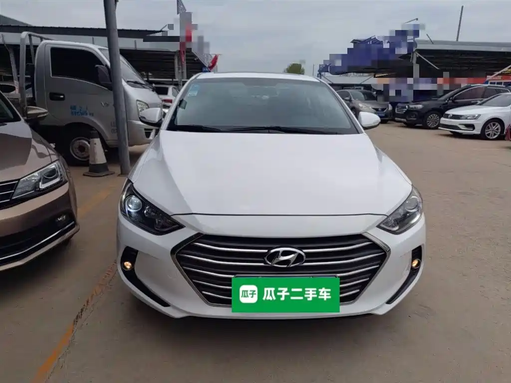 Hyundai Elantra 2016 Model 1.6L Automatic Smart Elite фото 3