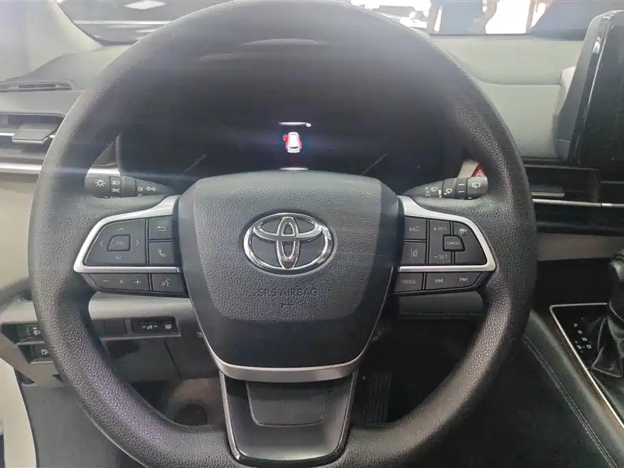 Toyota Sienna 2021 2.5L Hybrid Comfort Edition фото 15