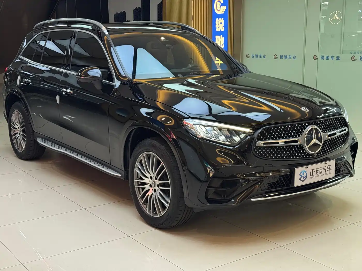 Фото 3 - Mercedes-Benz GLC
