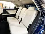 Фото 12 - Lexus RX
