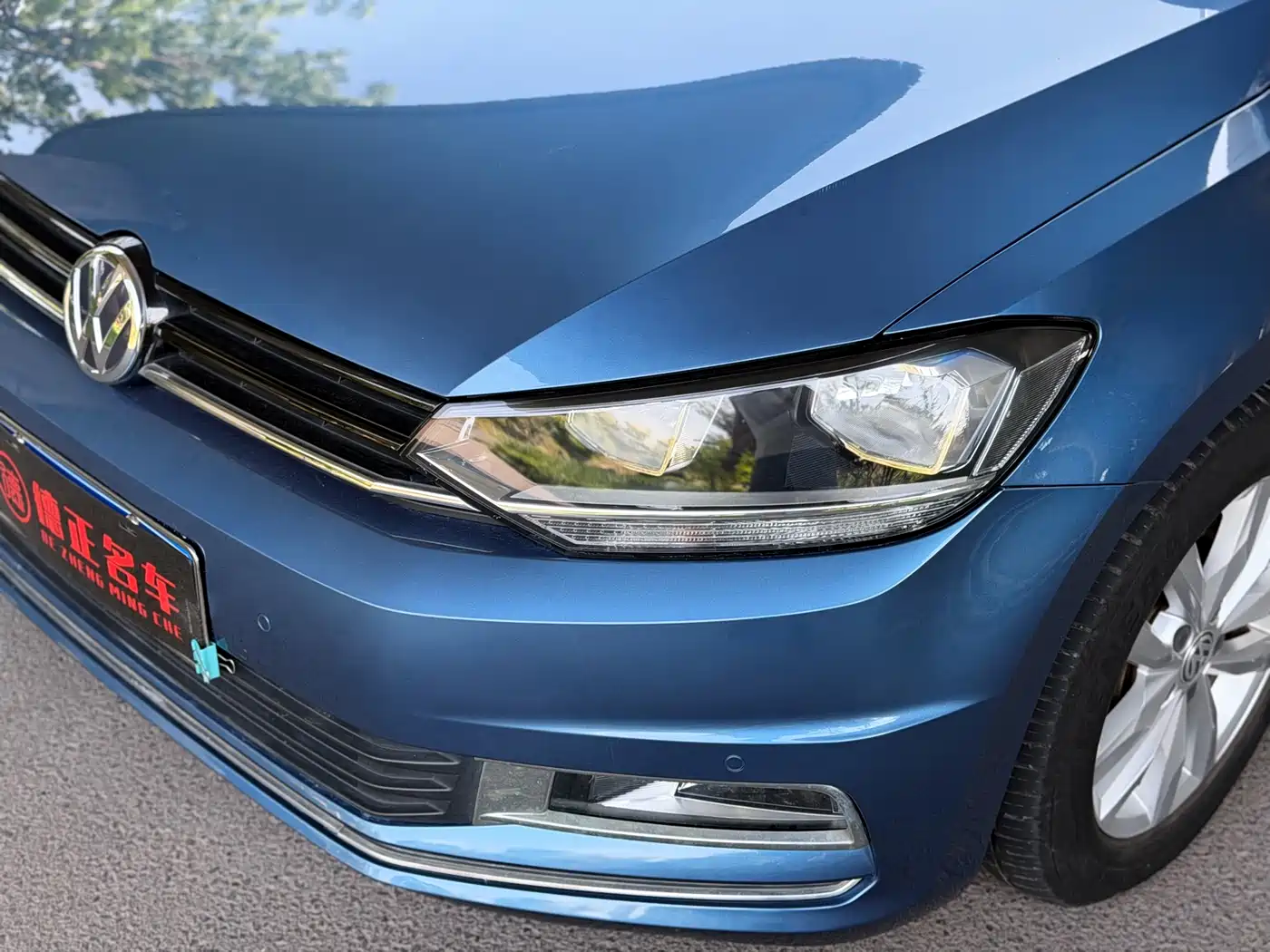 Volkswagen Touran 2018 Touran L 280TSI DSG Comfort 7-seater China V фото 8