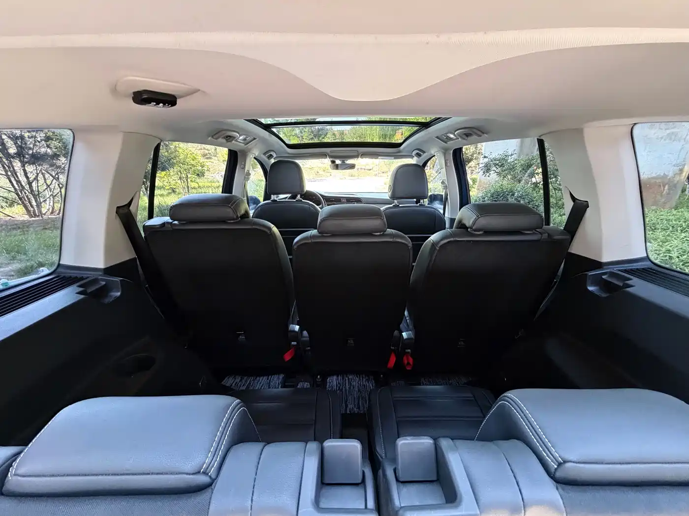 Volkswagen Touran 2018 Touran L 280TSI DSG Comfort 7-seater China V фото 12