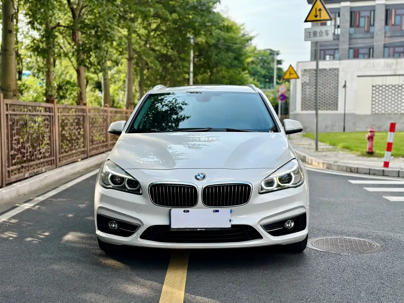 BMW 2 Series Tourer (Import) 2015 2014 220i Luxury Design Package