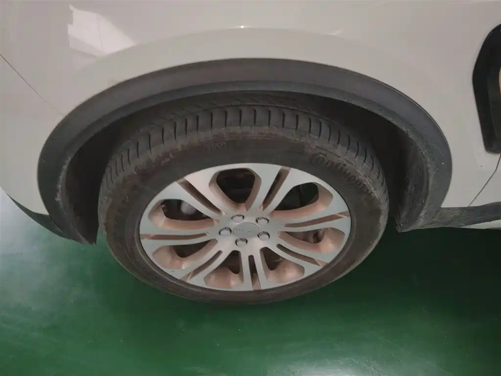 Lynk & Co 01 2019 2.0T 2WD Type Pro Version China V фото 25