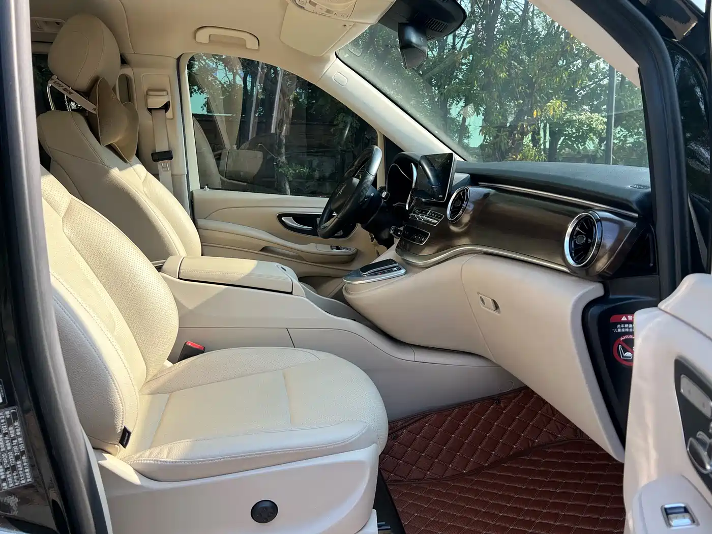 Mercedes-Benz V-Class 2021 V 260 Pilot Edition фото 10
