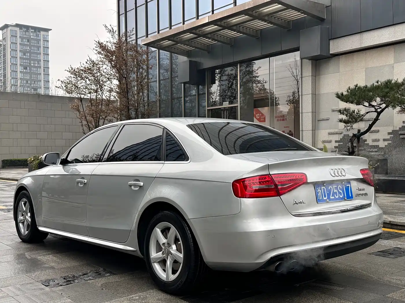 Audi A4L 2015 35 TFSI Auto Standard фото 6