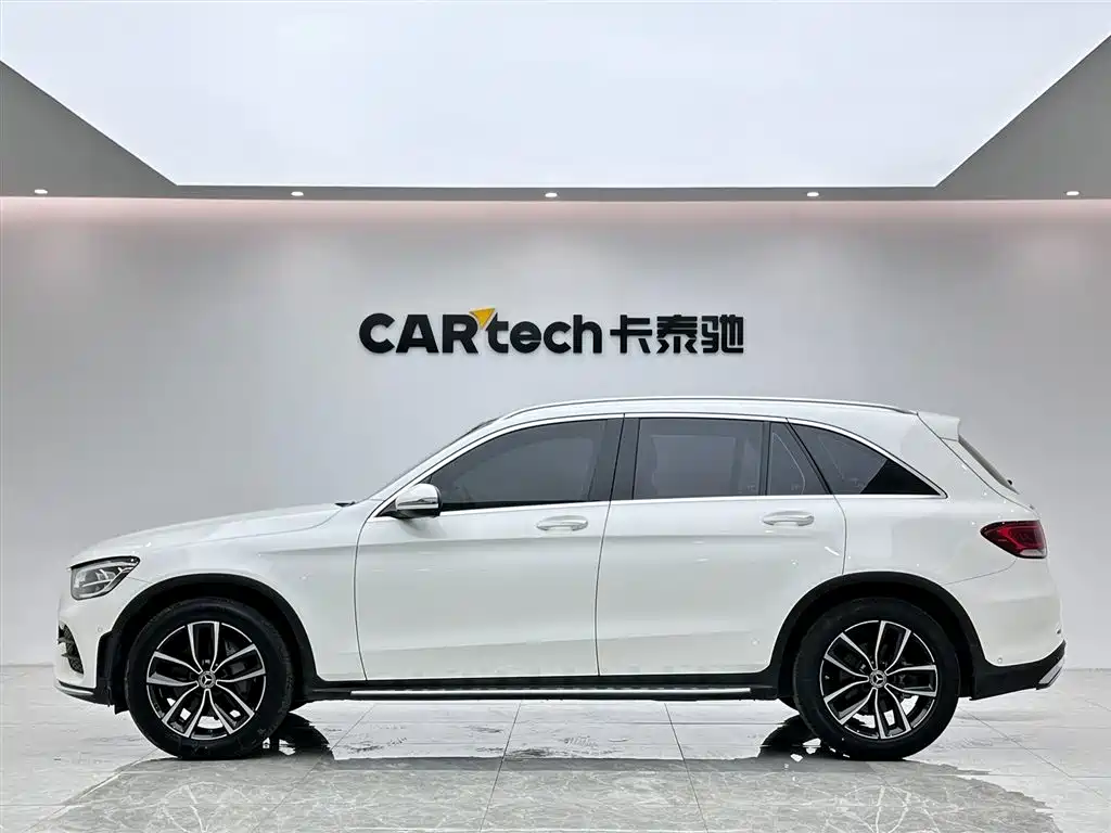 Mercedes-Benz GLC 2021 GLC 300 L 4MATIC Sporty фото 2
