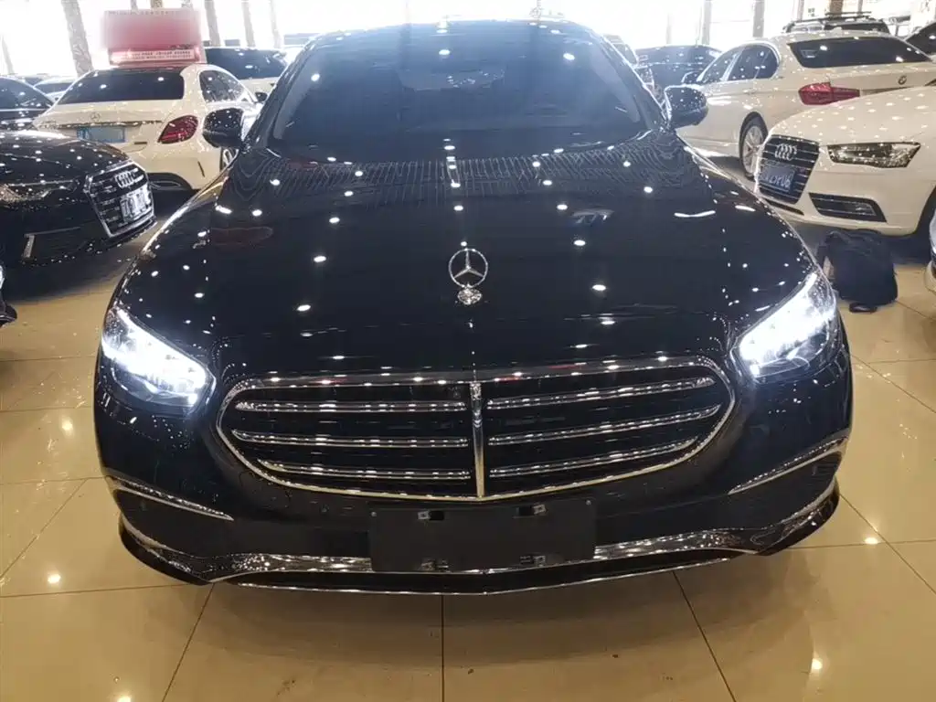 Mercedes-Benz E-Class 2022 Second Facelift E 300 L Luxury фото 3