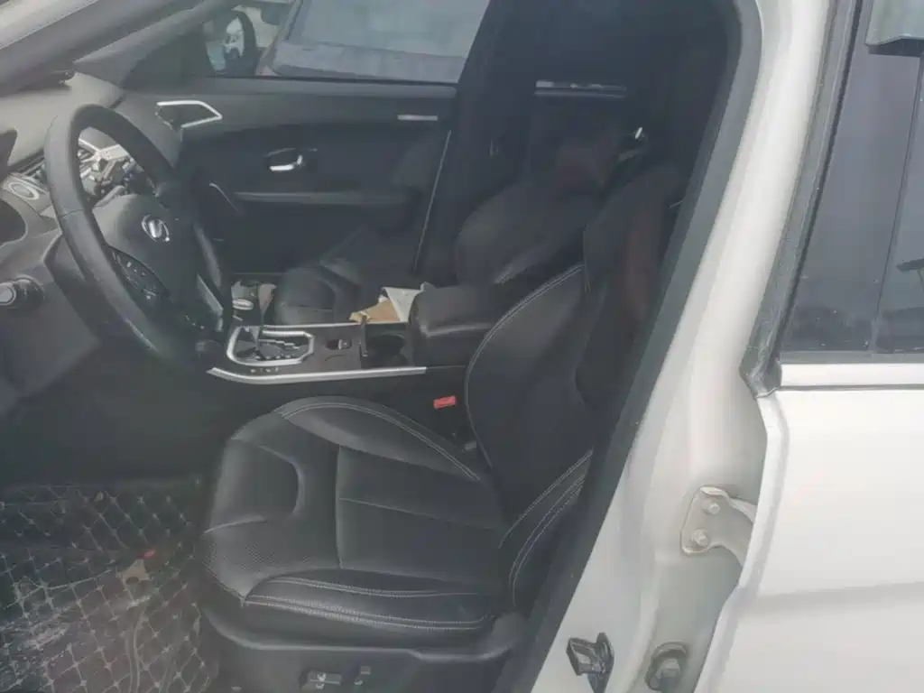 Landwind X7 2017 2015 2.0T Panoramic Flagship Edition
