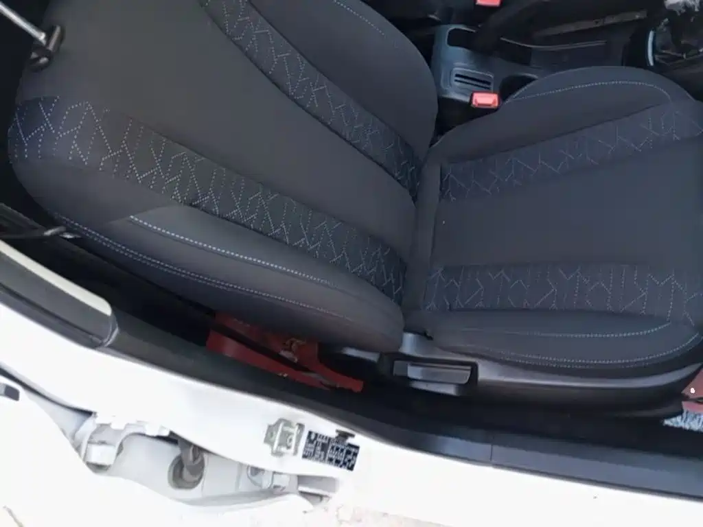 Baojun 310 2020 2020 1.2L Manual Comfort Edition