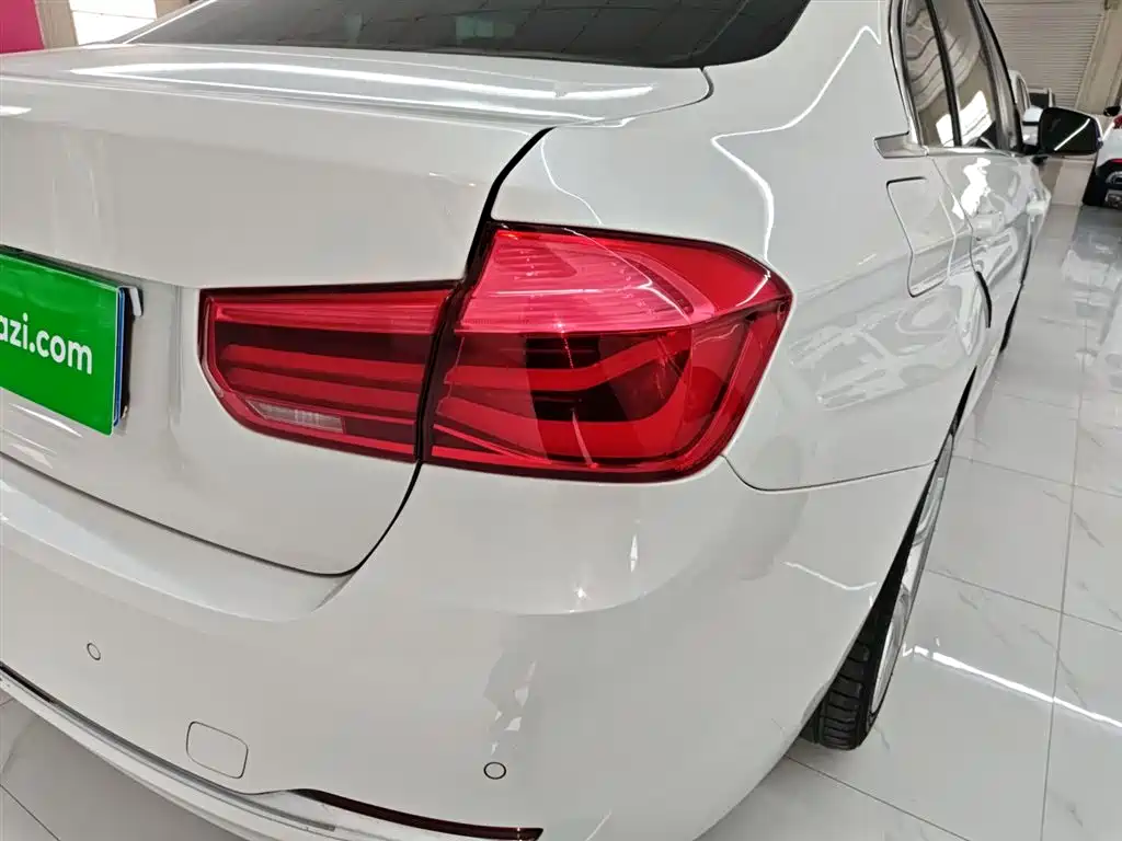 BMW 3 Series 2017 320Li Fashion фото 8
