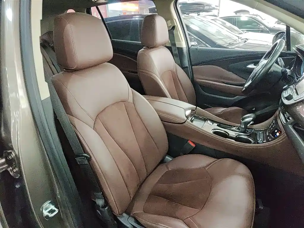 Buick Envision Plus 2017 28T AWD Elite фото 20