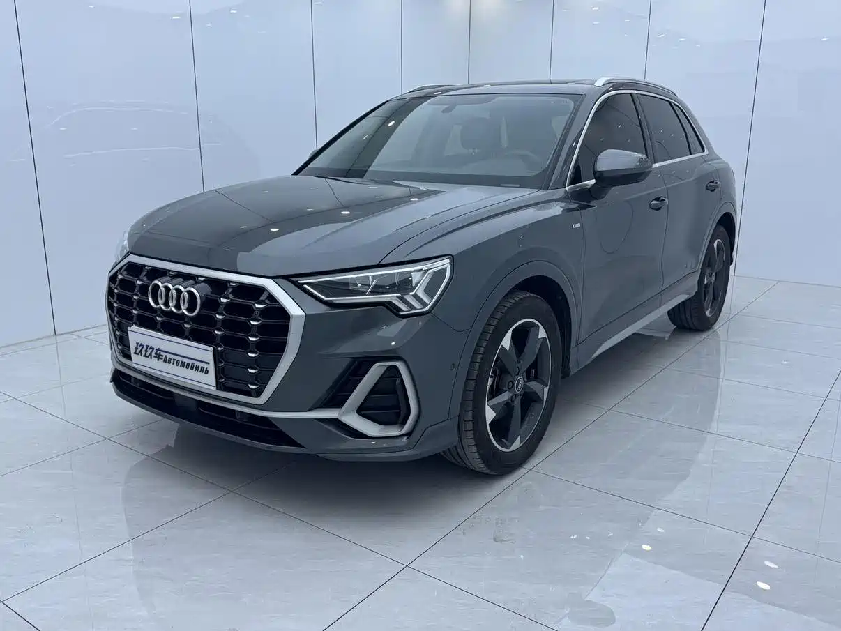 Audi Audi Q3 2022 35 TFSI Fashion Dynamic