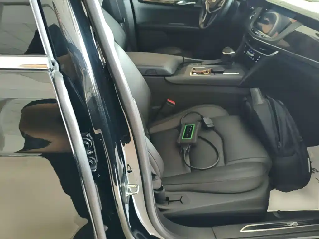 Cadillac CT6 2016 2016 28T Luxury