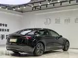 Фото 9 - Tesla Model 3