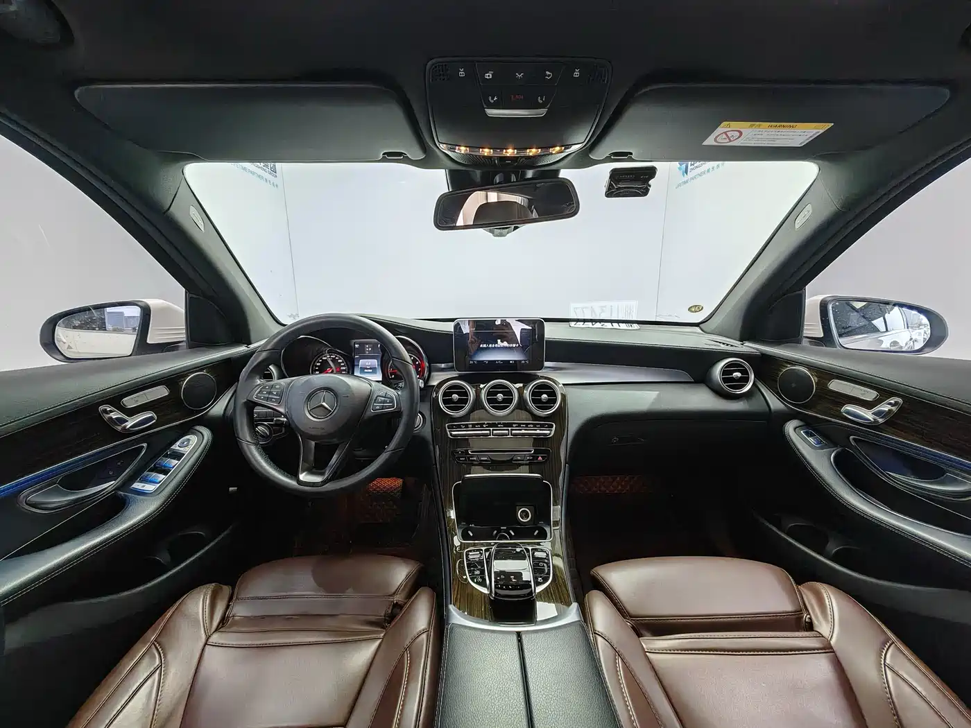 Mercedes-Benz GLC 2017 GLC 260 4MATIC Luxury фото 10