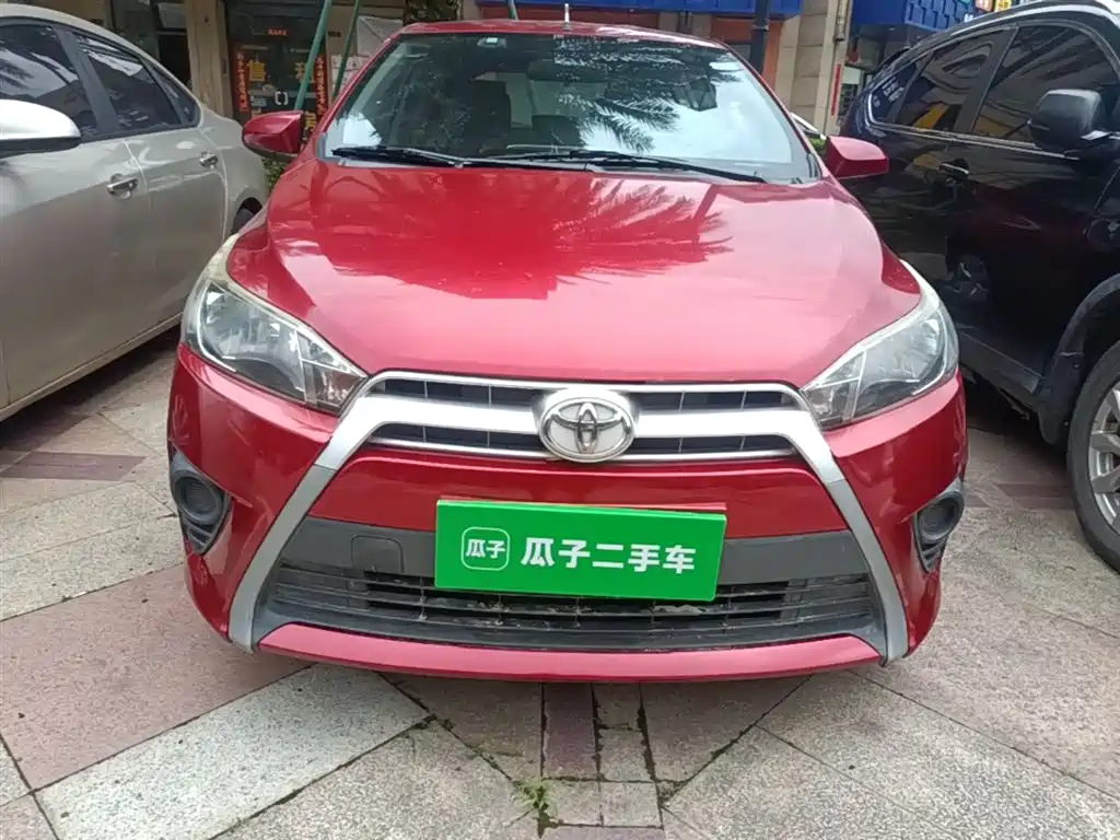 Toyota YARiS L Zhi Xuan 2015 1.5E Auto Charming Edition фото 3