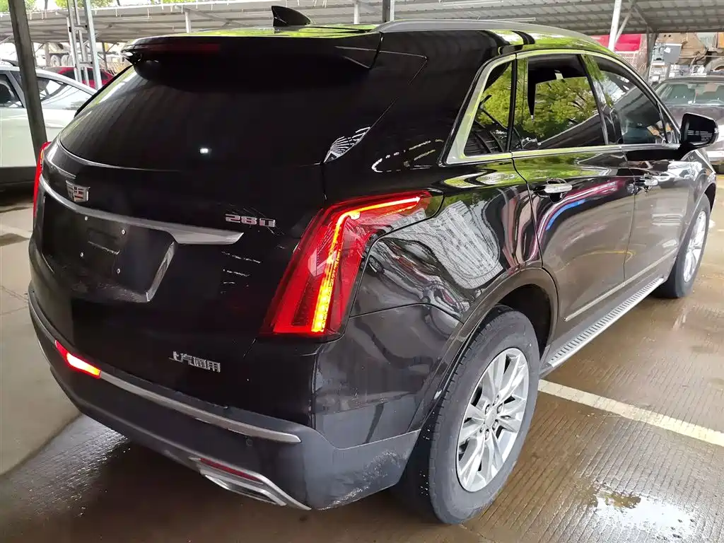 Cadillac XT5 2021 2.0T 2WD Luxury Edition фото 5