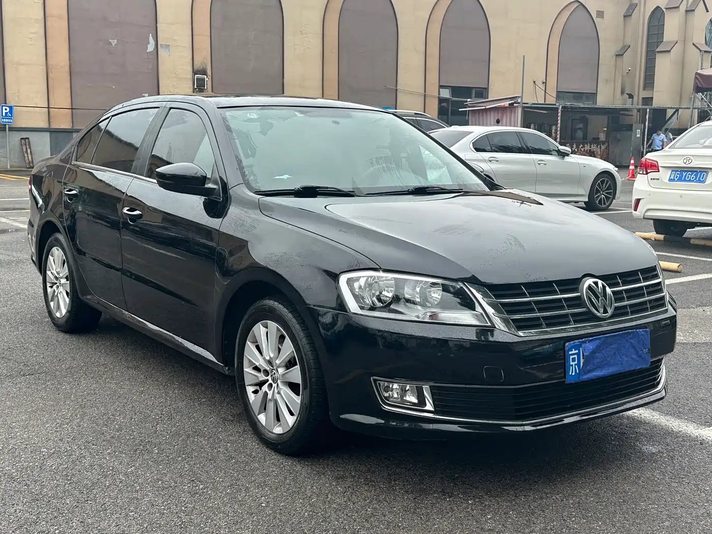 Volkswagen Lavida 2013 Facelift 1.4TSI DSG Comfort фото 2