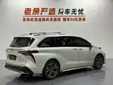 Фото 7 - Toyota Granvia