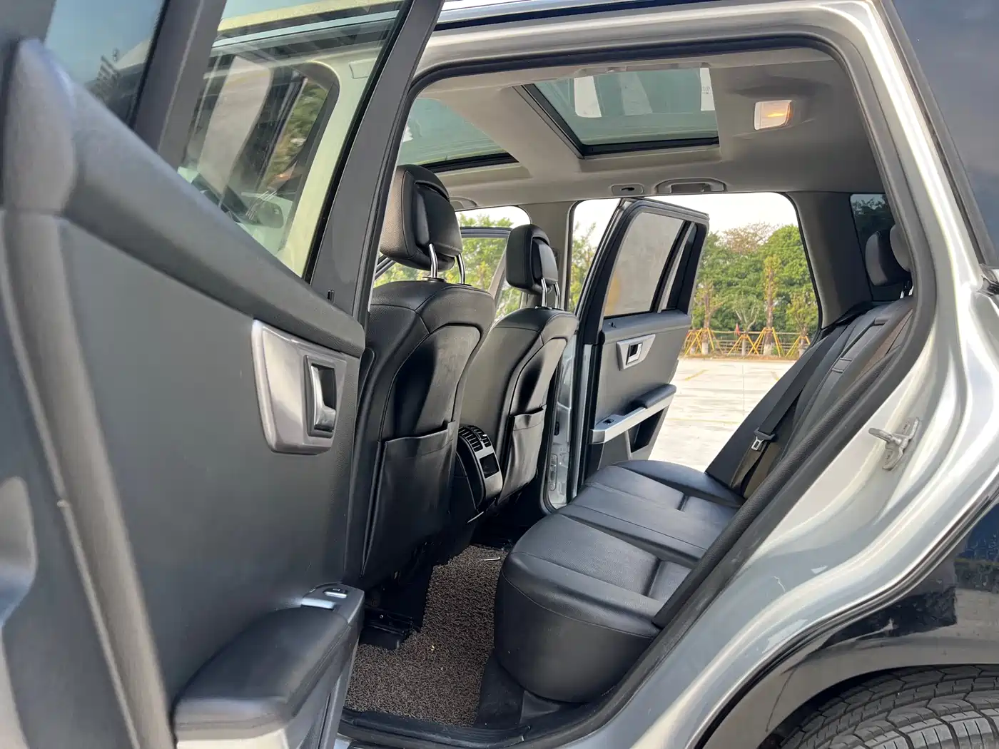 Mercedes-Benz GLK-Class 2012 Model GLK 300 4MATIC Luxury фото 11