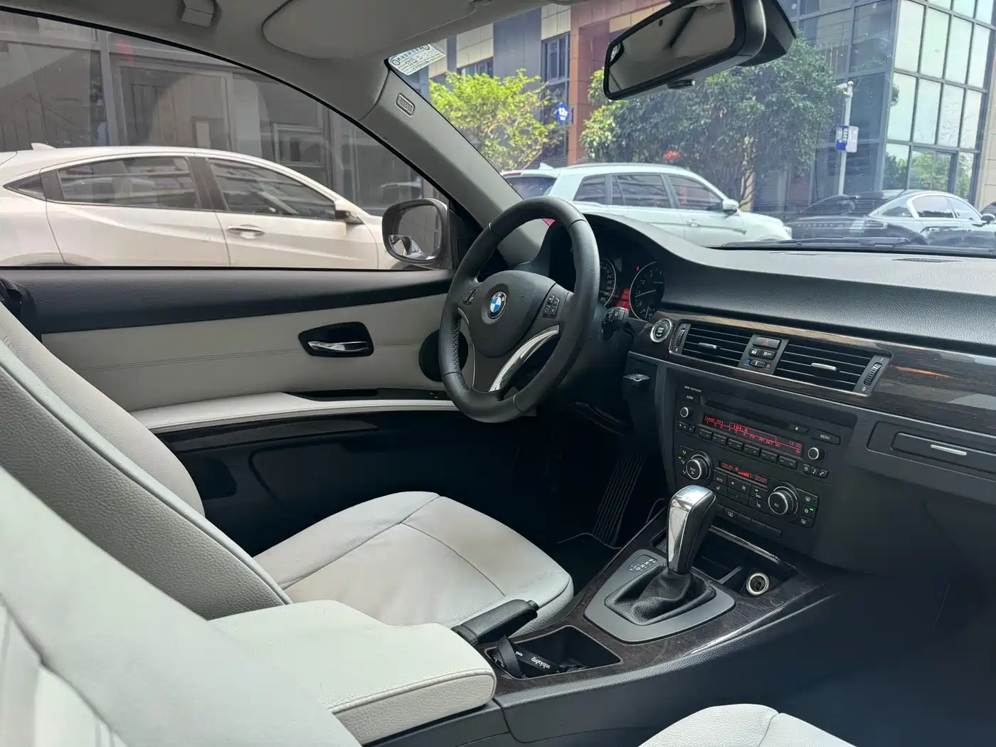 BMW 3 Series (Import) 2013 2011 325i Coupe
