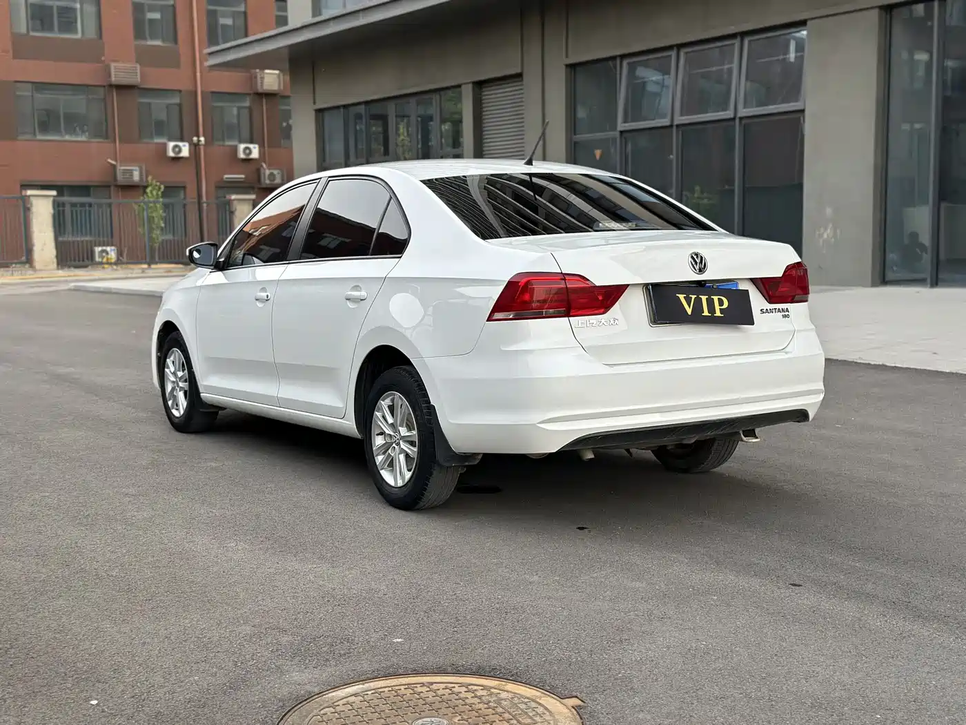 Volkswagen Santana 2016 1.6L Manual Trend Edition фото 15