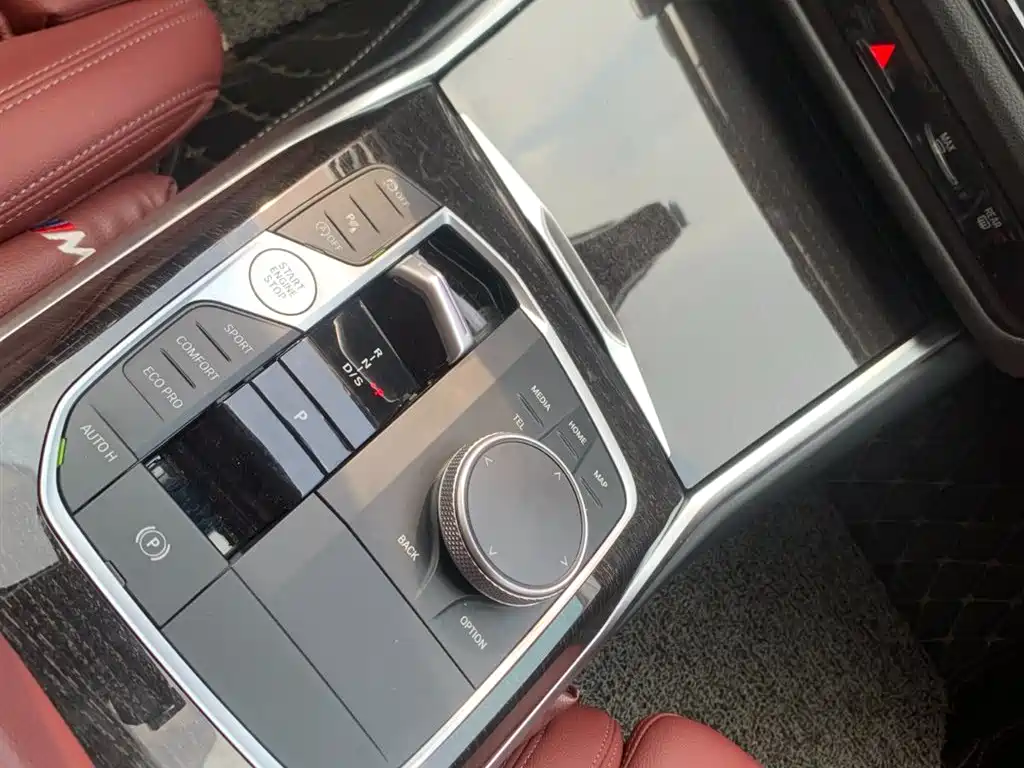 BMW 3 Series 2023 325Li M Sport Package фото 14
