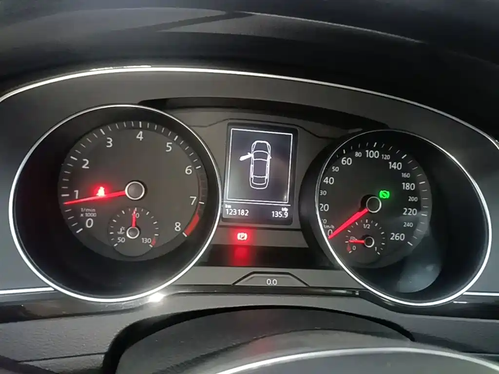 Volkswagen Magotan 2018 280TSI DSG Leading фото 12
