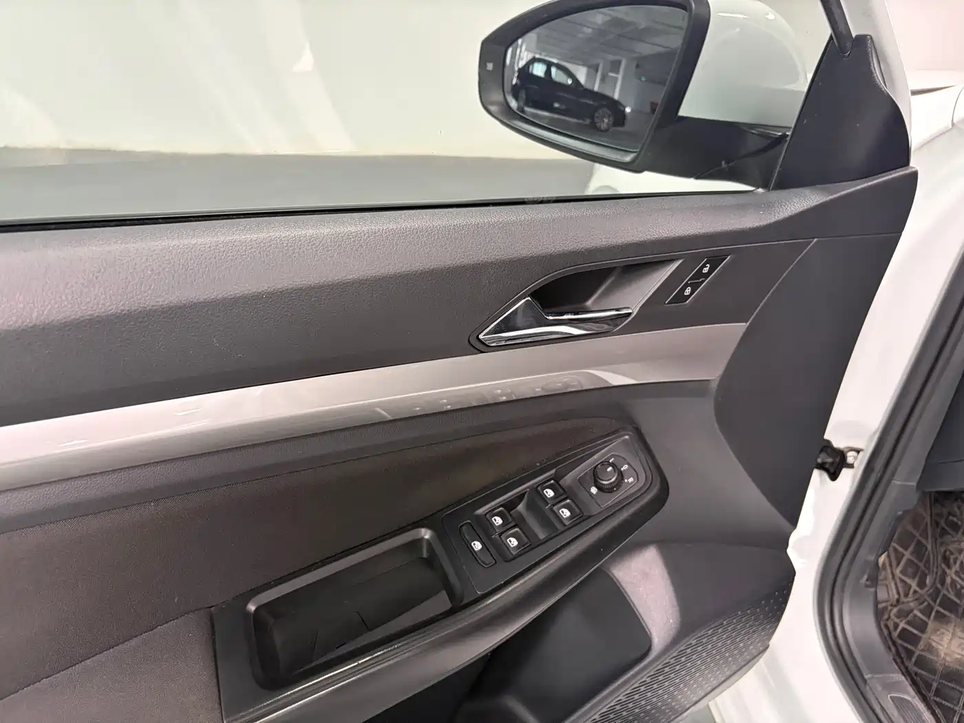 Volkswagen Bora 2020 1.5L Automatic Fashion фото 11