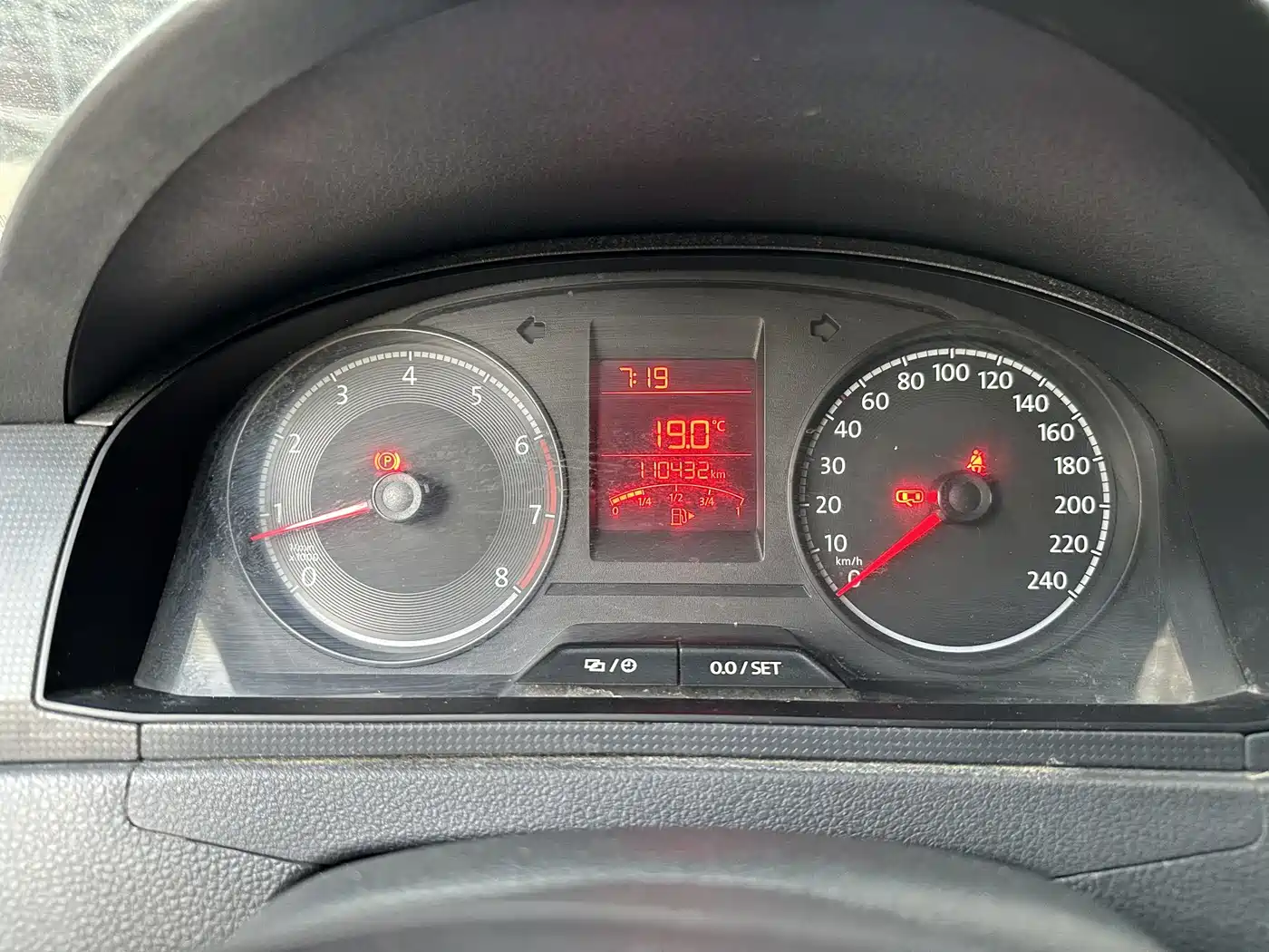 Volkswagen Santana 2016 1.6L Manual Trend Edition фото 12
