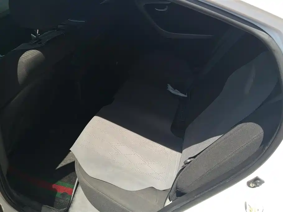 Hyundai Langdong 2015 1.6L Auto Premium фото 11