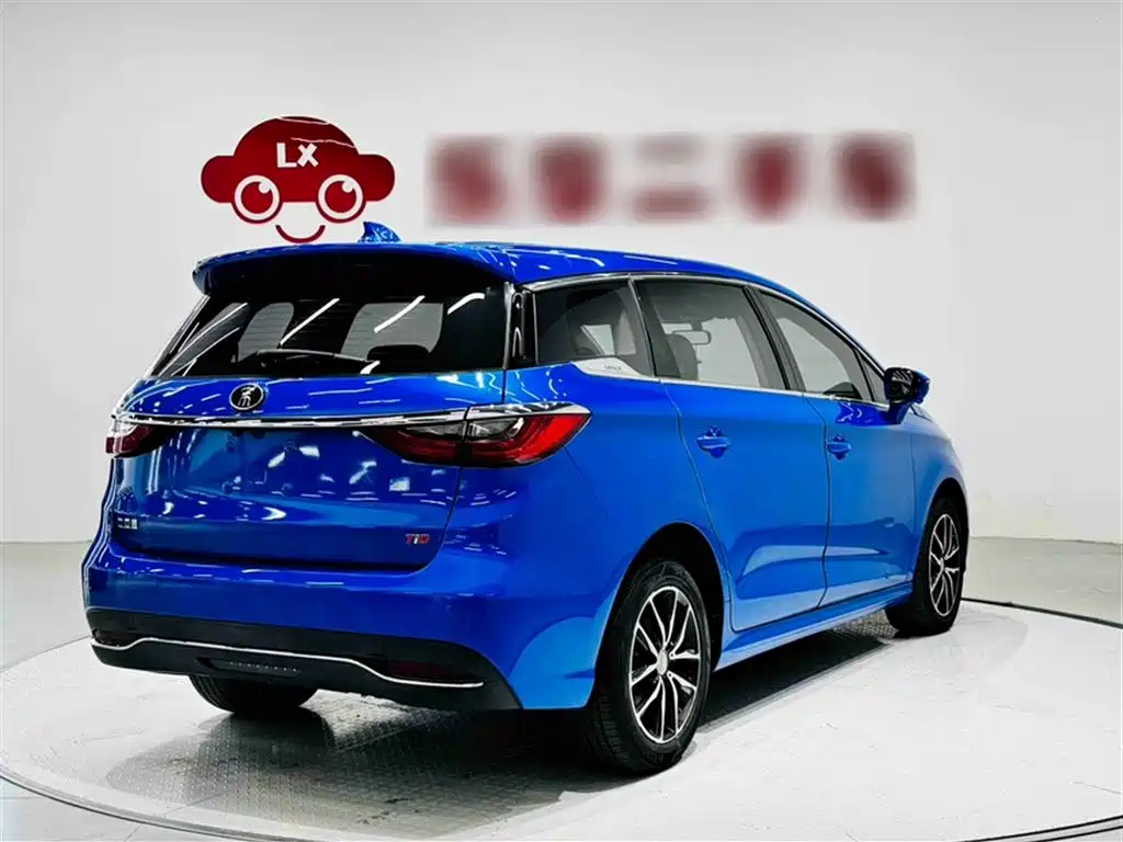 BYD Song MAX 2017 1.5T Auto Smart Luxury 7-Seater фото 9