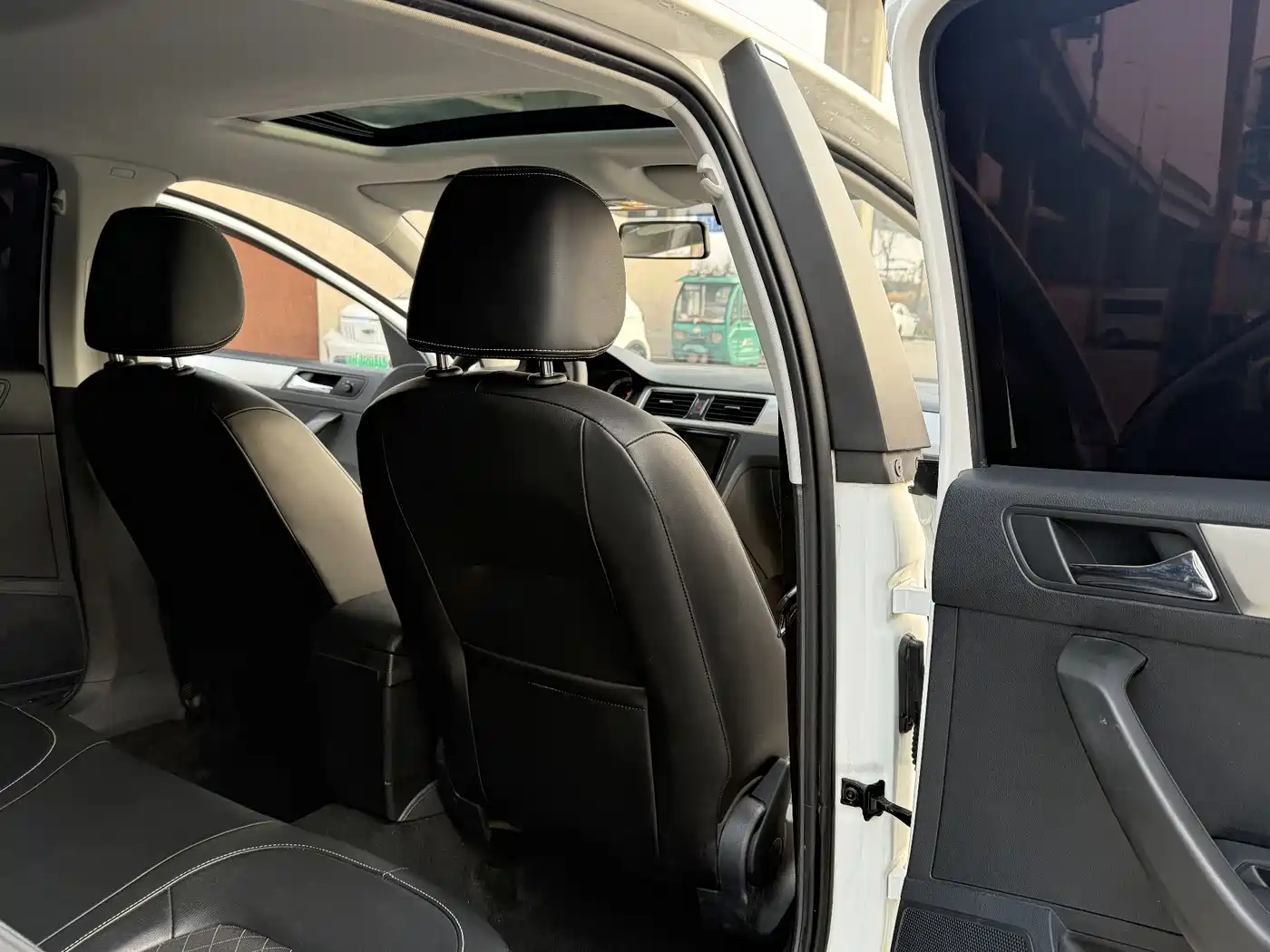 Škoda Skoda Rapid Spaceback 2019 Facelift 1.5L Automatic Comfort Version China VI фото 11