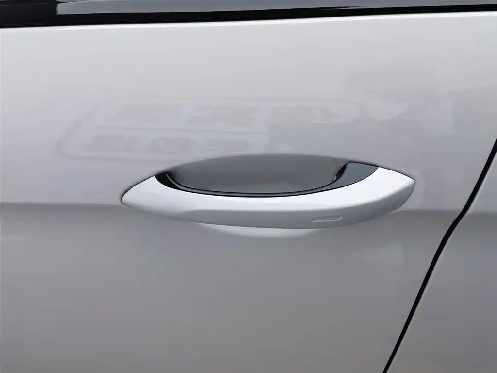 Porsche Panamera New Energy 2023 Facelift Panamera 4 E-Hybrid Platinum Edition 2.9T фото 18
