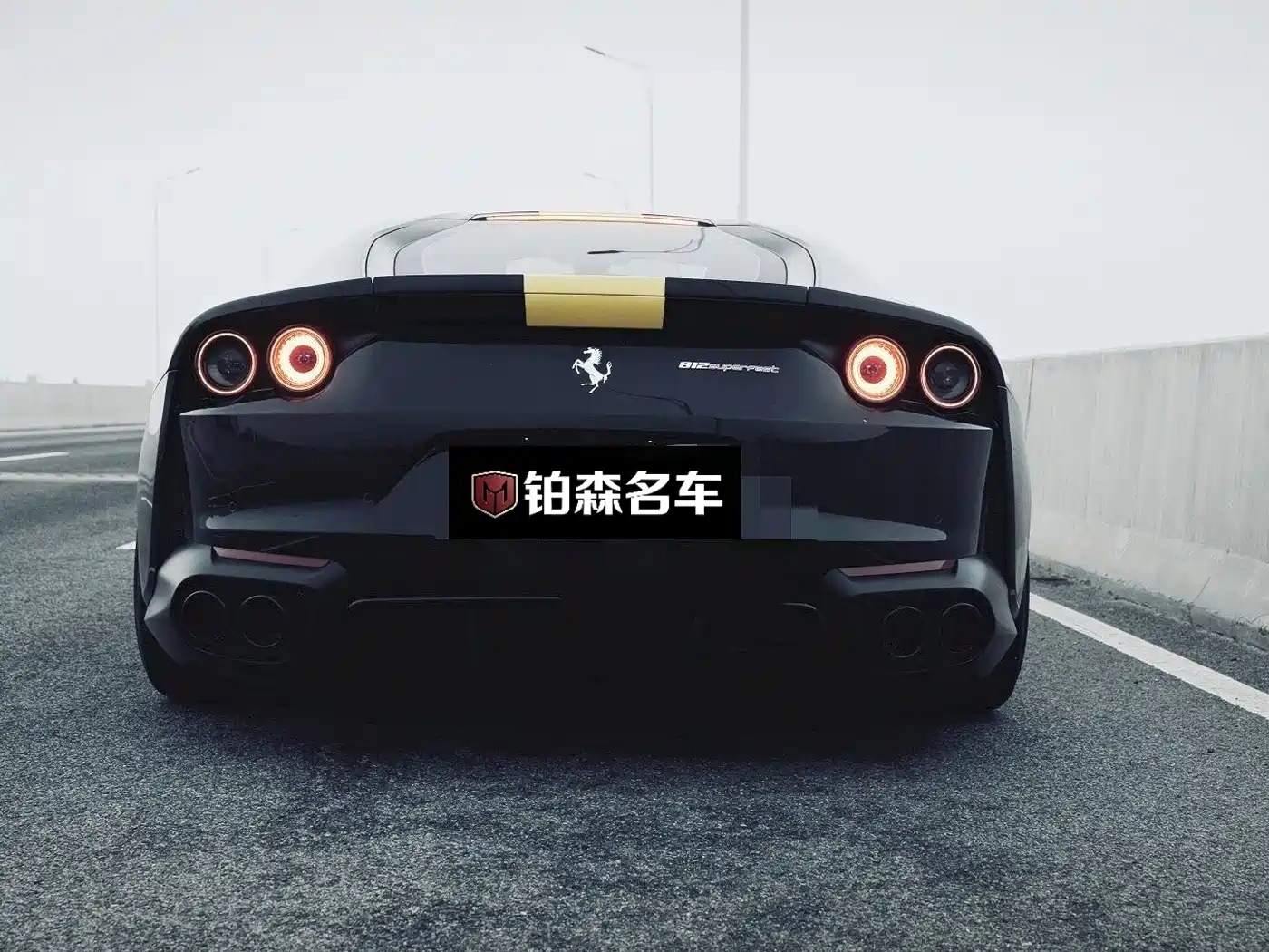 Ferrari 812 2018 2017 6.5L Superfast