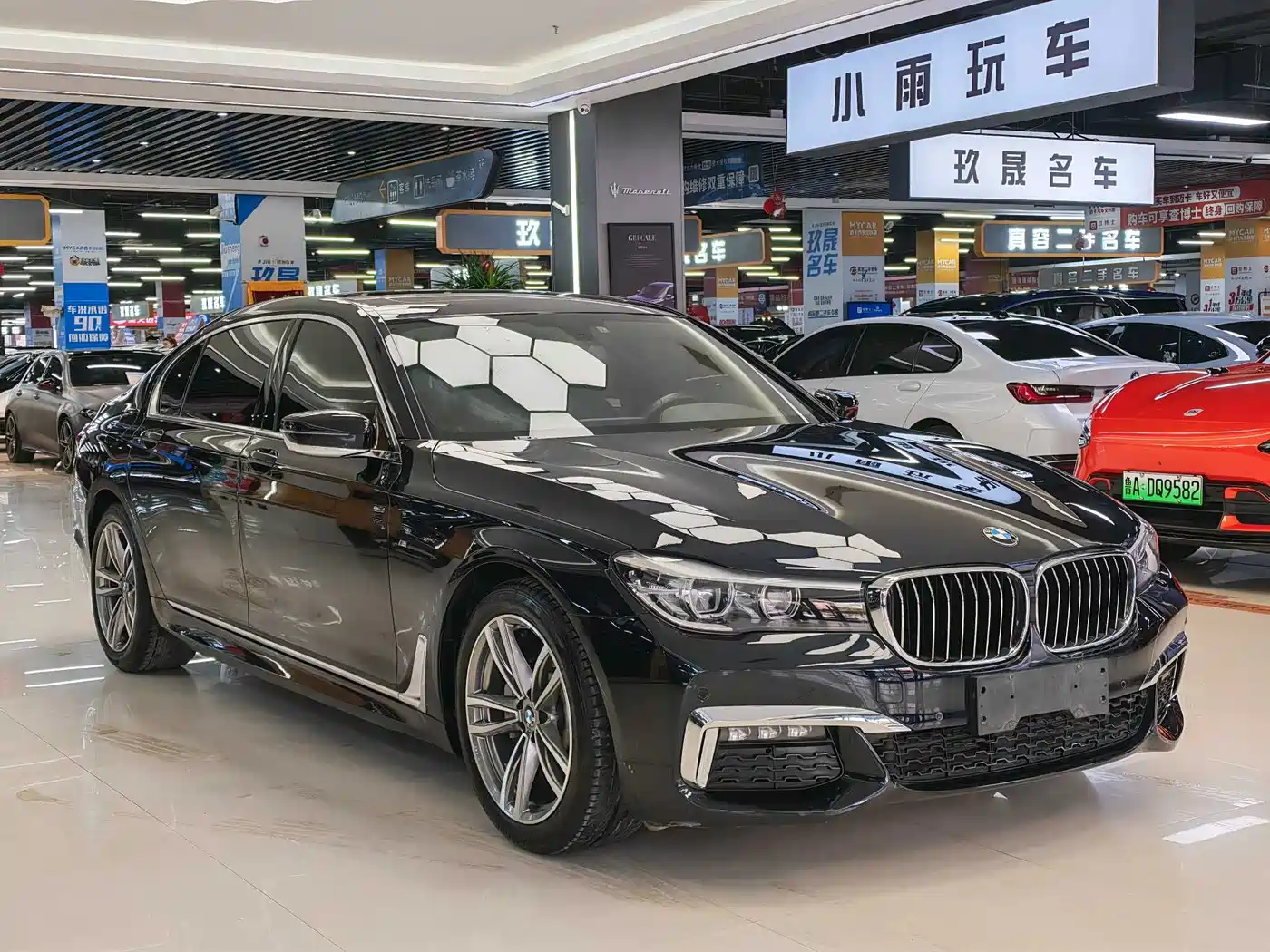 BMW 7 Series 2018 730Li Leading Type M Sport Package фото 3