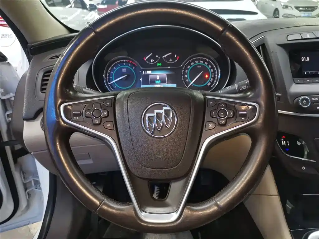 Buick Regal 2014 2.0L Elite Fashion Type фото 6