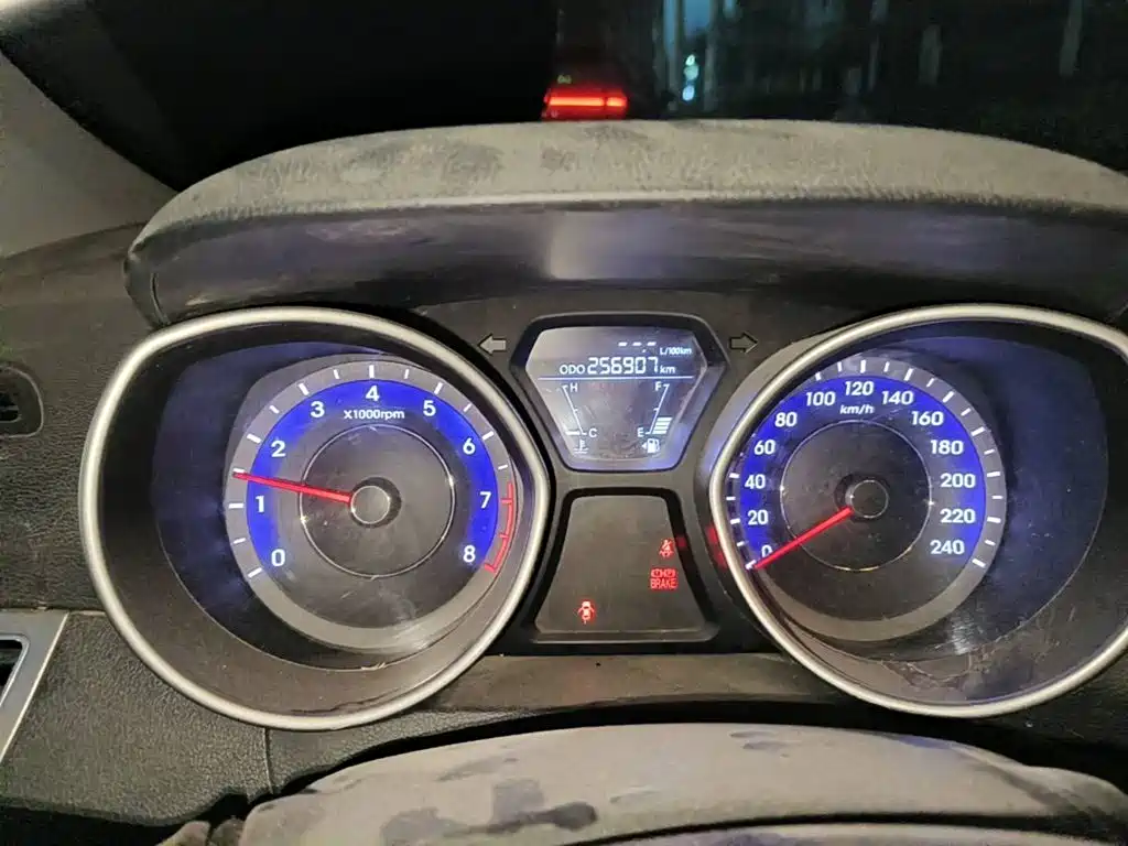 Photo 15 - Hyundai Langdong