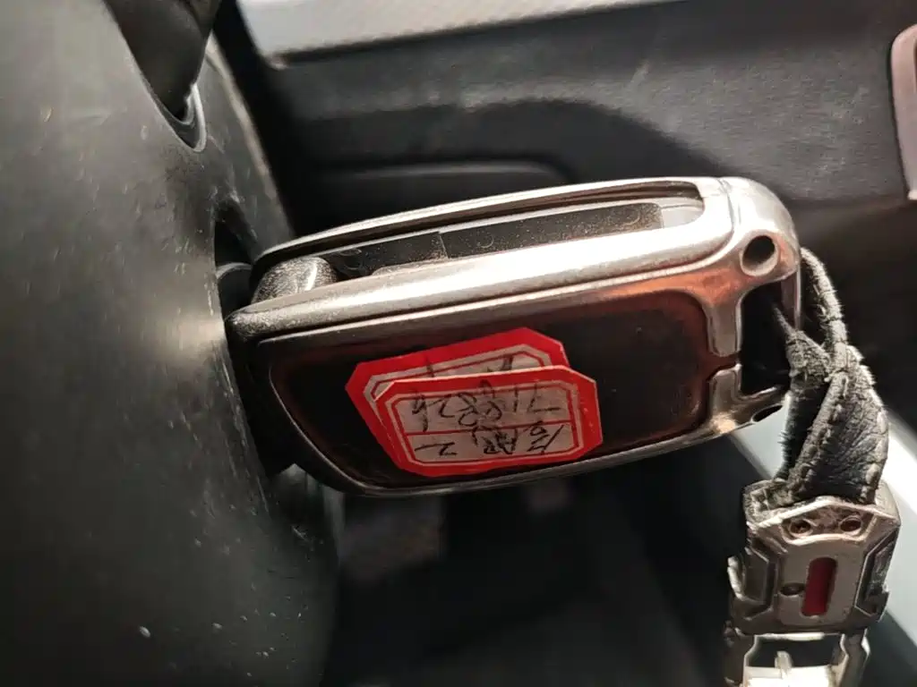 Photo 9 - Audi Q2L