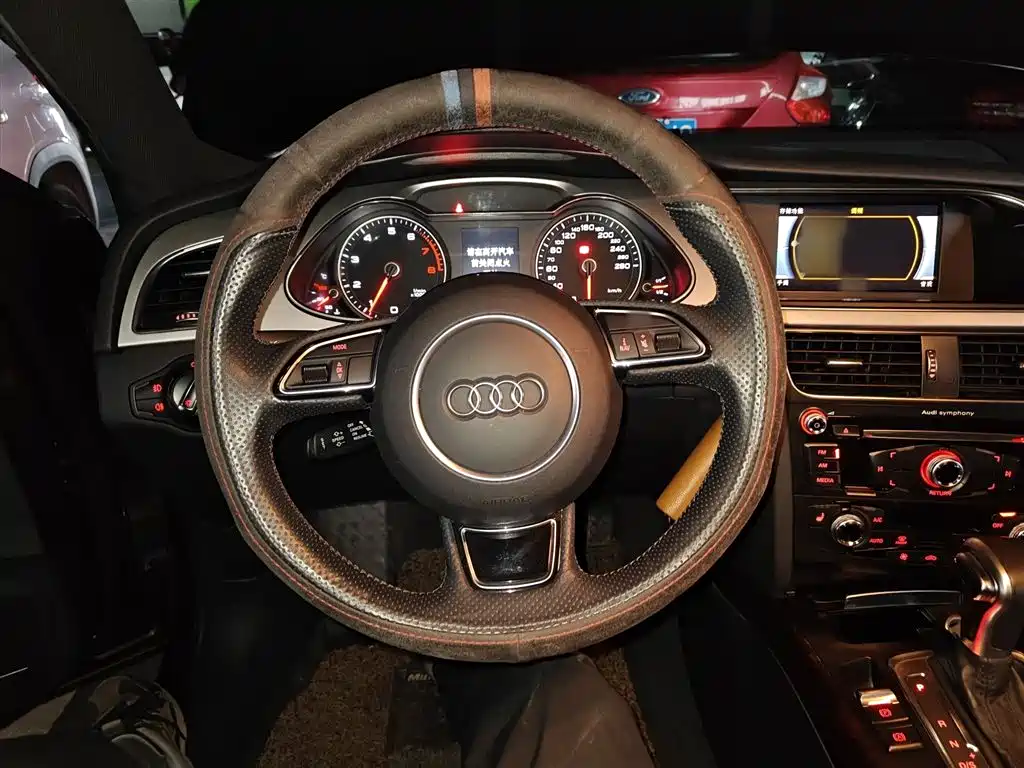 Audi A4L 2016 35 TFSI Automatic Comfort фото 7