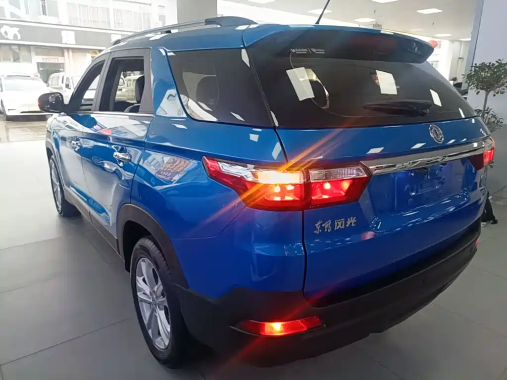Dongfeng Fengguang Fengguang S560 2020 2018 1.8L Manual Urban 5-seater