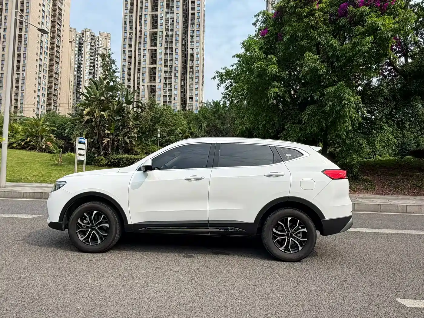 Haval H6 2025 1.5T National Trend Urban Edition фото 5